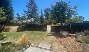 1320 Kawana Ter, Santa Rosa, CA 95404