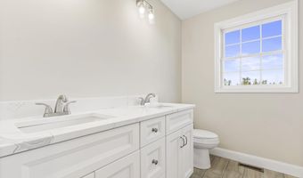 293 Queen St, Boscawen, NH 03303