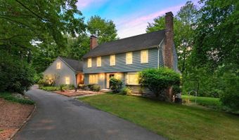 10 Candlewood Dr, Amherst, NH 03031