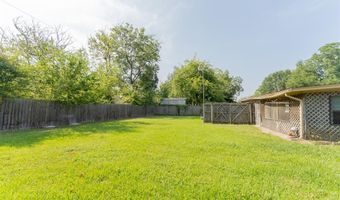 1104 Bowie St, Sulphur Springs, TX 75482