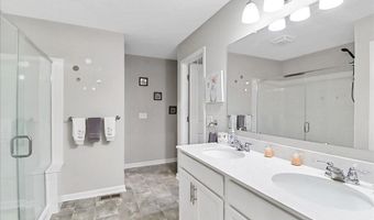 4196 Holstein Dr, Columbus, OH 43207
