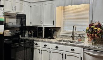 506 6th St NE, Arab, AL 35016