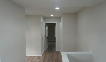 1138 S HANOVER St, Baltimore, MD 21230