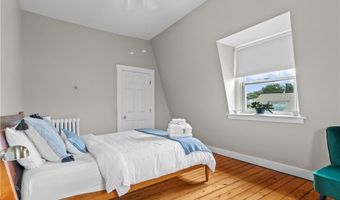 491 Thames St, Newport, RI 02840