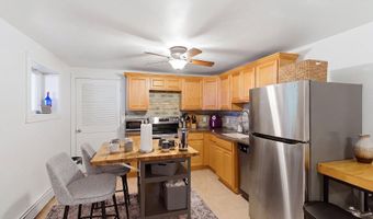159 Harbor Inn Rd, Bayville, NJ 08721