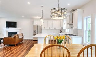 3 Big River Dr, Coventry, RI 02816