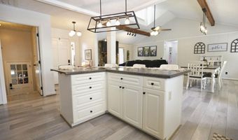 1295 WINTER Pl, Anniston, AL 36207