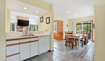242 Colonial Ter, Albrightsville, PA 18210