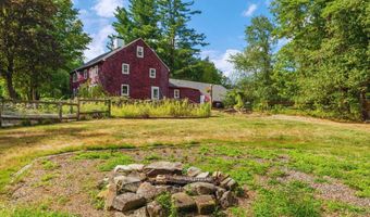 132 Maple Ave, Atkinson, NH 03811