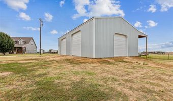 2028 County Road 1370, Alvord, TX 76225