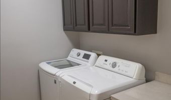 1030 Oakwood St, Burley, ID 83318