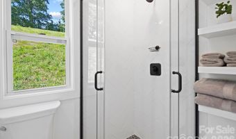 8 10 George Allen Rdg A & B, Arden, NC 28704