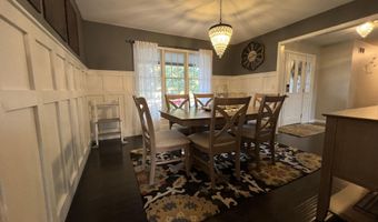 2499 Crestwood Dr, Adrian, MI 49221