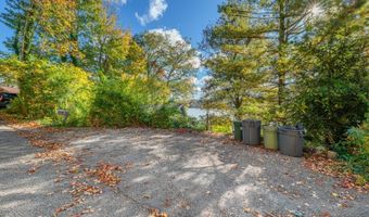 2102 Lakeside Dr, Alloway, NJ 07422