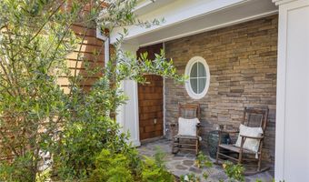 2210 Triunfo Pl, Agoura Hills, CA 91301