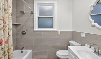 784 AVENUE C 1, Bayonne, NJ 07002