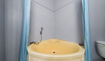 16770 Scout Ave, Anderson, CA 96007