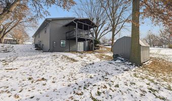 1320 Darwin St, Beatrice, NE 68310