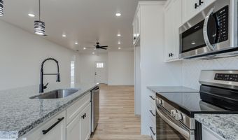 407 Ave M, Abernathy, TX 79311