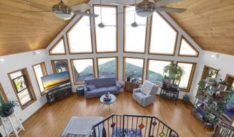 11425 Peach Ridge Rd, Athens, OH 45701