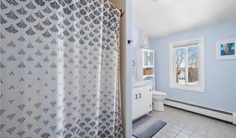 11 O'Donnell Rd, Middletown, RI 02842