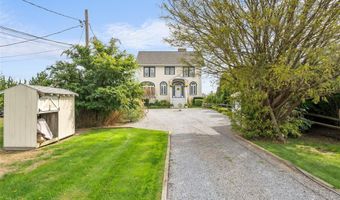 260 Ocean Ave, Amityville, NY 11701