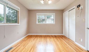 313 Christopher Dr, Athens, AL 35611