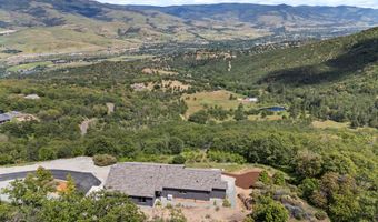 3060 Ashland Mine Rd, Ashland, OR 97520