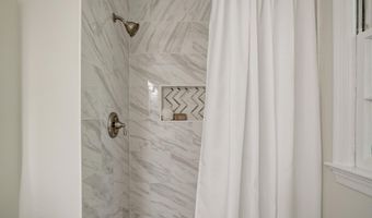 3820 WINTERSET Dr, Annandale, VA 22003