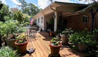 205 Valley Dr, Americus, GA 31709