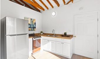 25311 Jesmond Dene Rd, Escondido, CA 92026
