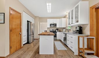 6758 Loretta Ct, Avon, IN 46123