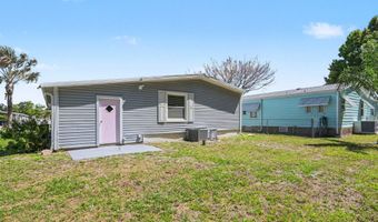 421 Papaya Cir, Barefoot Bay, FL 32976