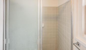 1620 Clawson St, Alton, IL 62002