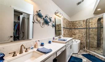 129 Sea Breeze Dr, Aransas Pass, TX 78336