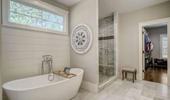 5341 Hill Rd NW, Acworth, GA 30101
