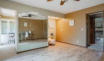 32 SE Shadowlake Dr 32, Bartlesville, OK 74006