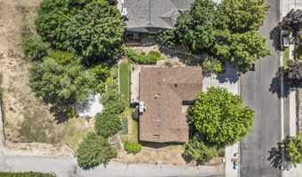 2236 E Roanoke Dr, Boise, ID 83712