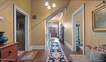 3826 Mississippi 18, Brandon, MS 39042