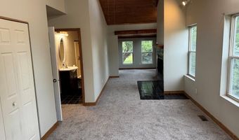 304 Grace, Aurora, NE 68818