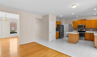 668 Boston Ct, Ann Arbor, MI 48103