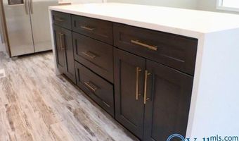 507 Longwood Dr, Arab, AL 35016