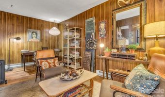 108 Hidden Pond Ln, Asheville, NC 28804