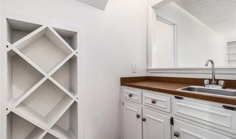 1802 Hedge Sparrow Ct NE, Roswell, GA 30075