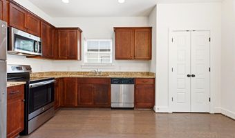 106 FALLING WATERS Ln, Alabaster, AL 35114