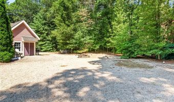 14 Bourget Ct, North Smithfield, RI 02896
