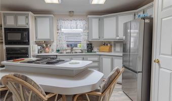 610 Wedelia Dr, Barefoot Bay, FL 32976