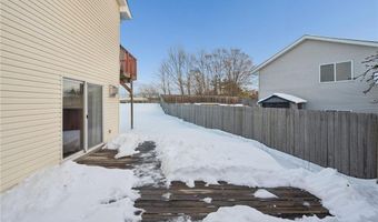 3824 Tower Pond Dr, Anoka, MN 55303