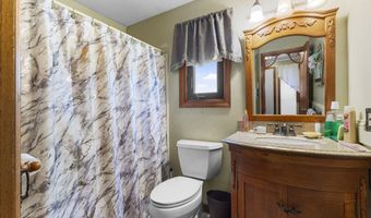 127 Butternut Ln 127, Bristol, CT 06010