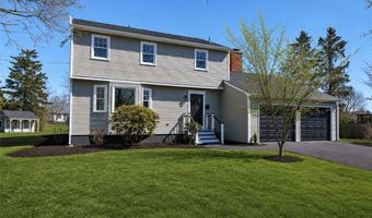 3 Pinetop Rd, Barrington, RI 02806